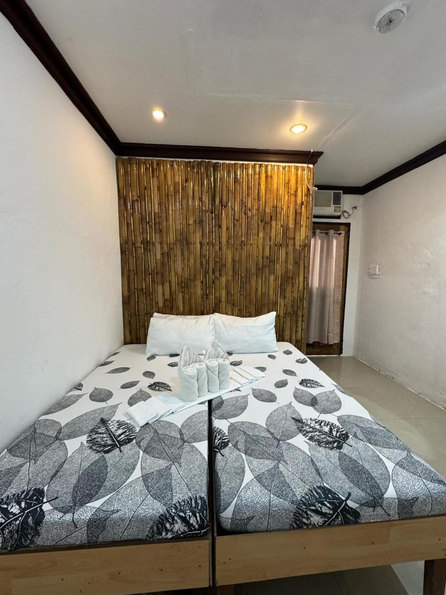 Aquaholik Traveler'S Lodge El Nido Dış mekan fotoğraf