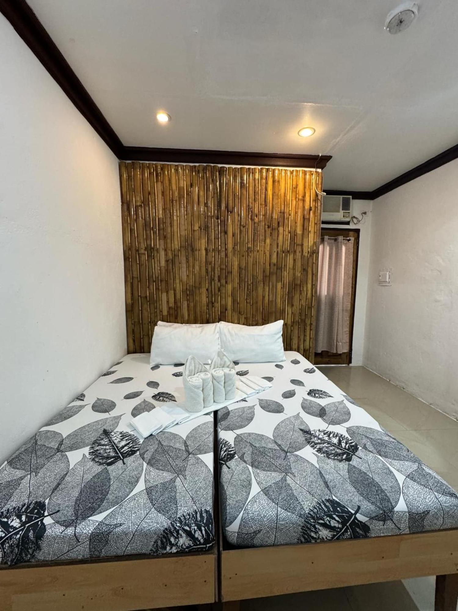 Aquaholik Traveler'S Lodge El Nido Dış mekan fotoğraf
