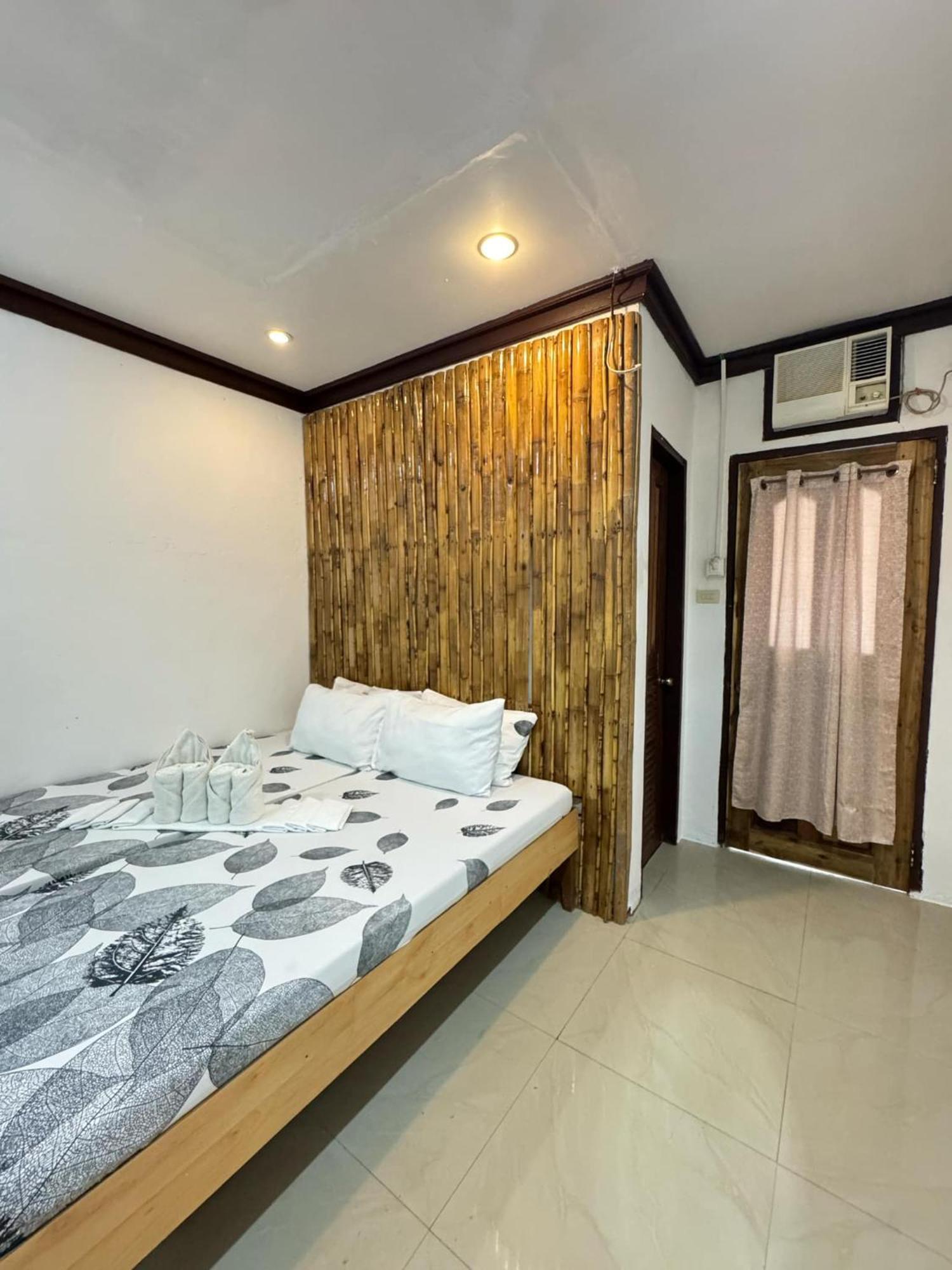 Aquaholik Traveler'S Lodge El Nido Dış mekan fotoğraf